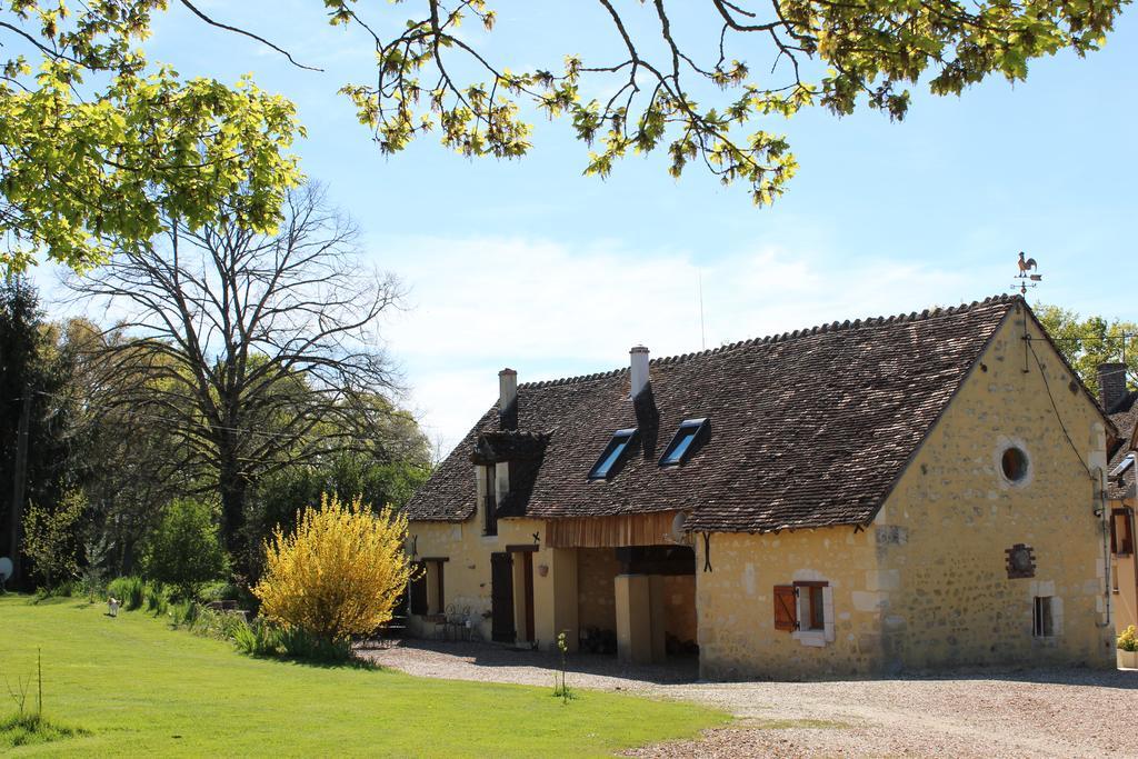 Gites A L'Ombre Des Chenes Châteauvieux Exterior foto